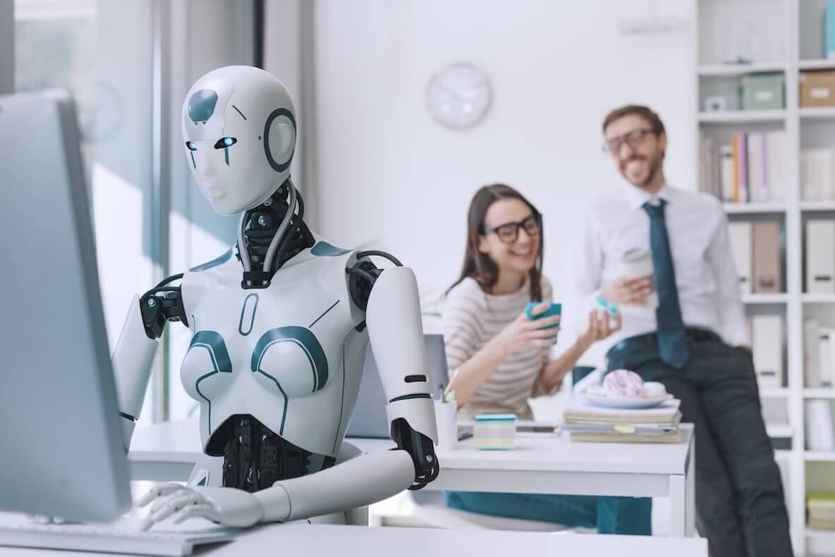 efficient-ai-robot-working-and-lazy-employees